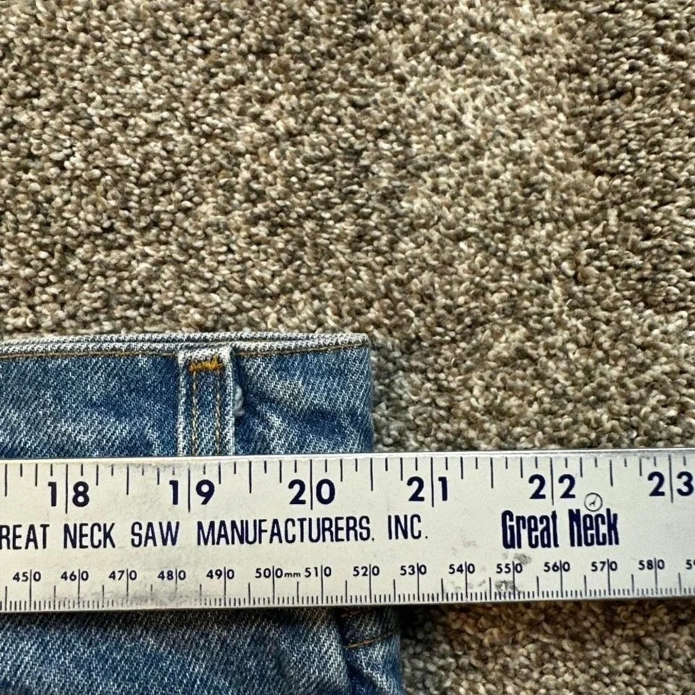 Vintage Levi's 540 leather patch 90s Relaxed Fit Blue Denim Jeans‎ fit 41x32